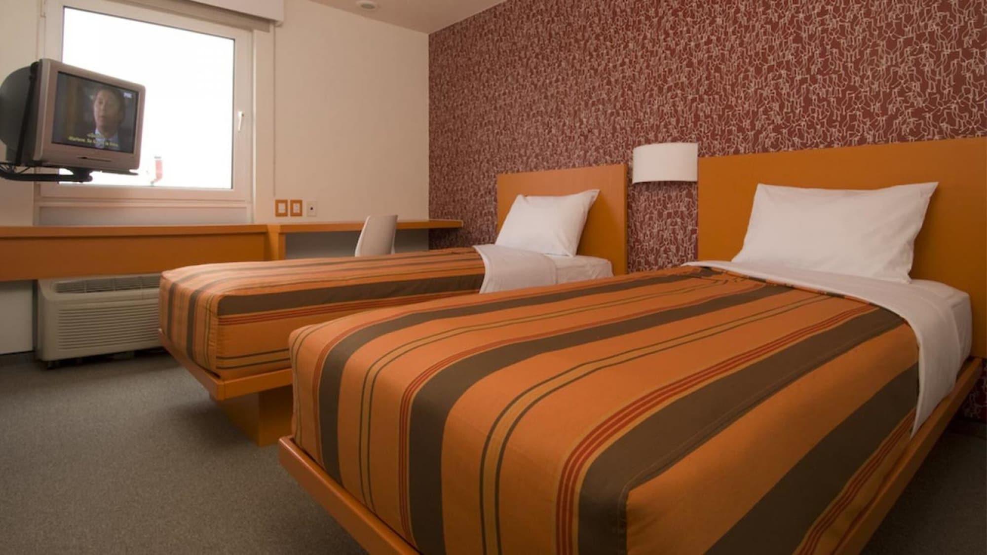 City Express Junior By Marriott Toluca Aeropuerto Exterior foto