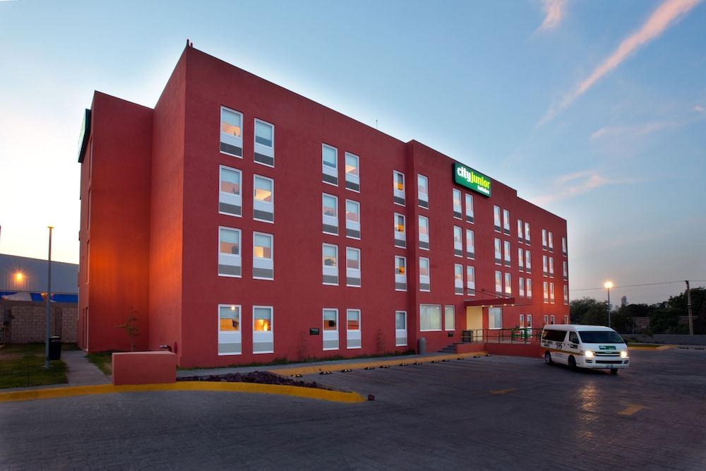 City Express Junior By Marriott Toluca Aeropuerto Exterior foto