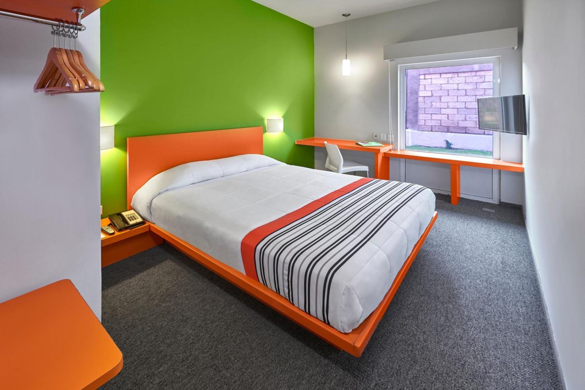 City Express Junior By Marriott Toluca Aeropuerto Exterior foto