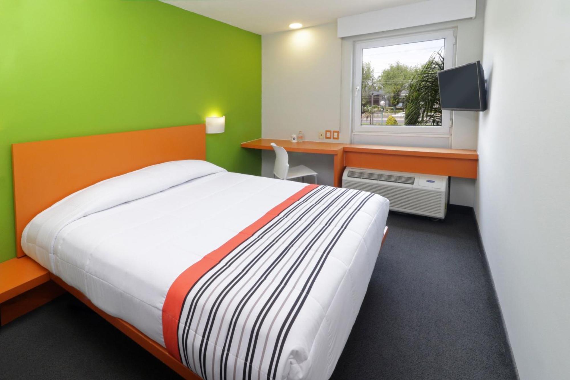 City Express Junior By Marriott Toluca Aeropuerto Exterior foto