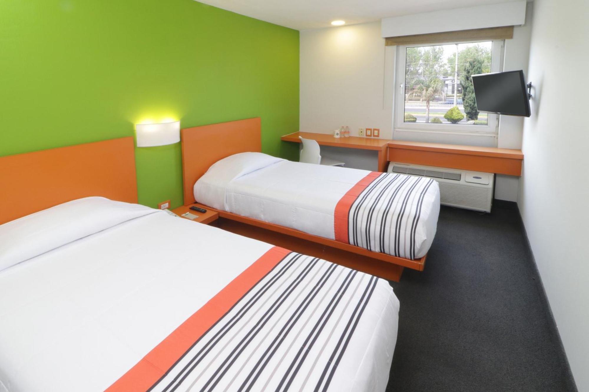 City Express Junior By Marriott Toluca Aeropuerto Exterior foto